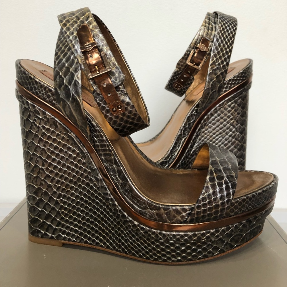 BCBG MAXAZRIA Metallic Python Wedges